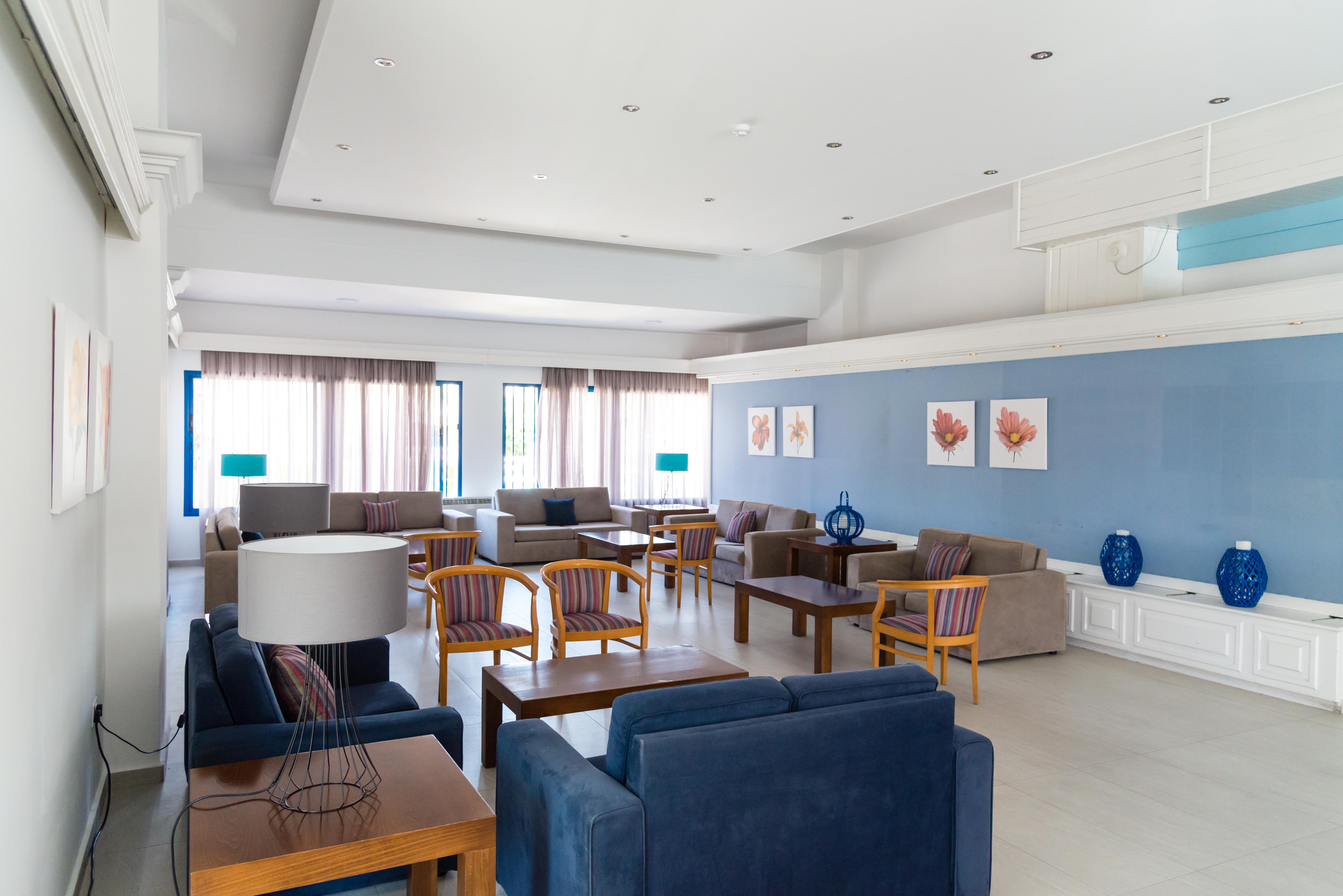 Kefalos Damon Hotel Apartments Paphos Exterior photo