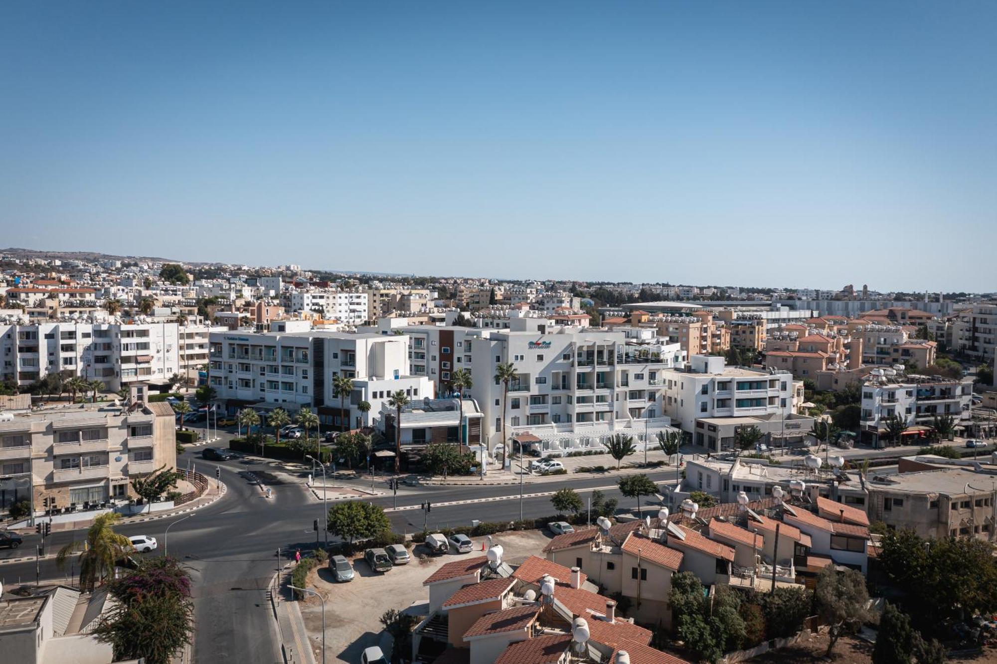 Kefalos Damon Hotel Apartments Paphos Exterior photo